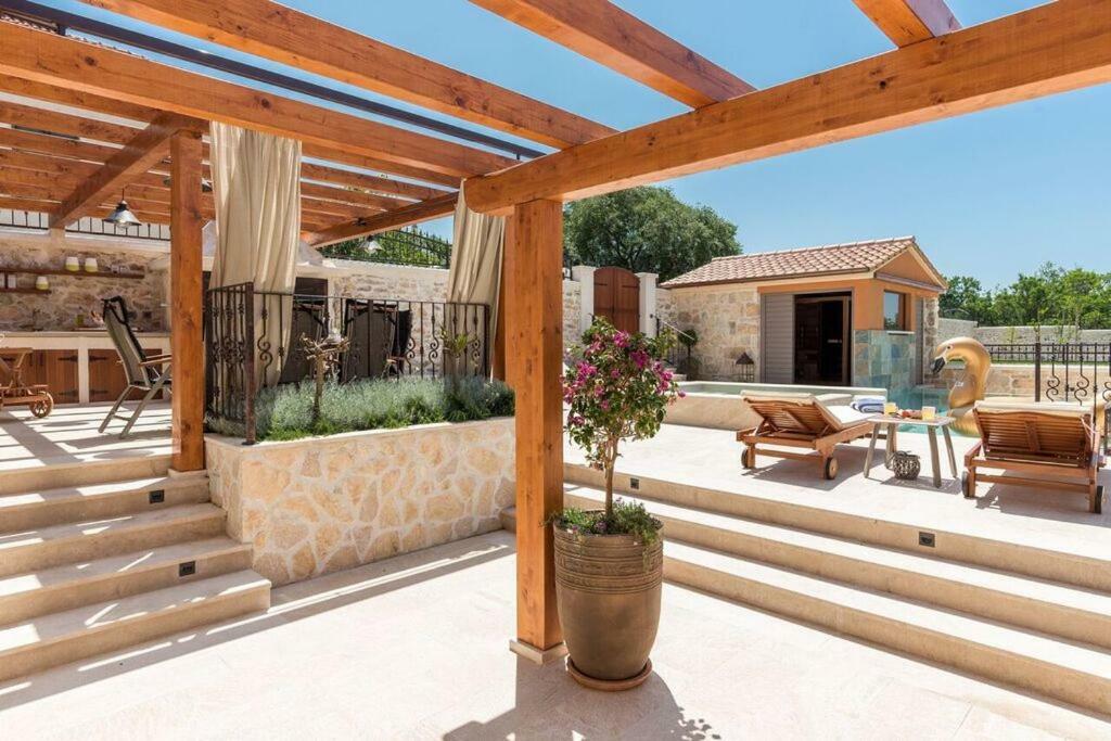 Villa Hirundo Rustica Skradin Exteriér fotografie