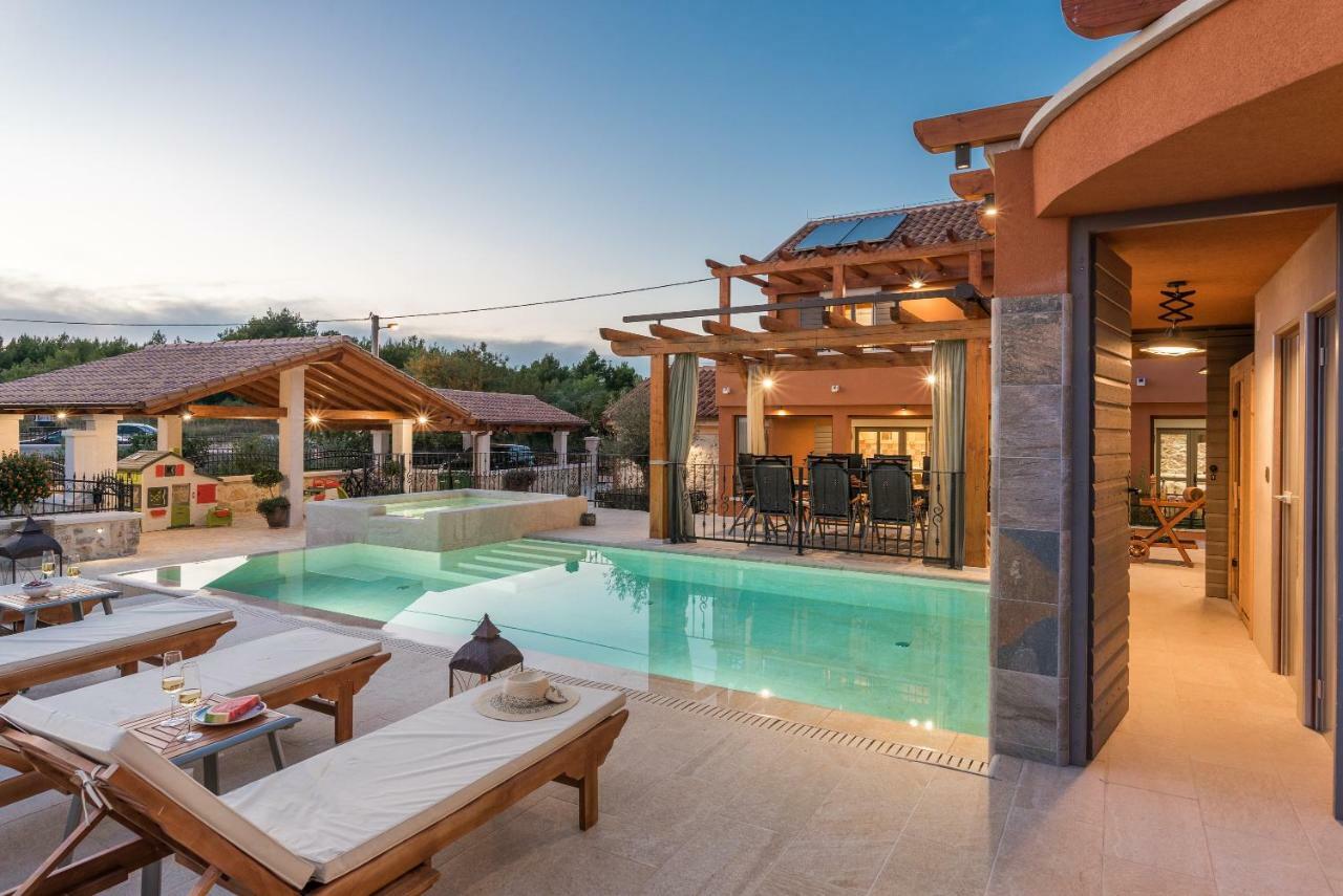 Villa Hirundo Rustica Skradin Exteriér fotografie